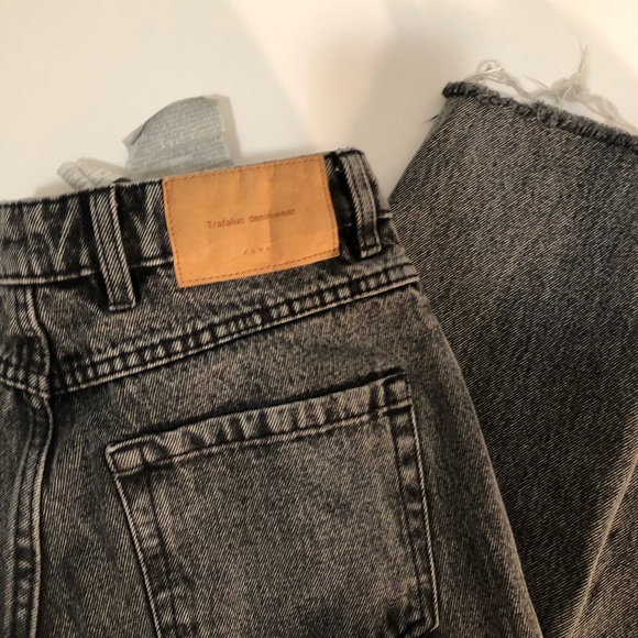 Zara Frayed Denim - Picture 5 of 8